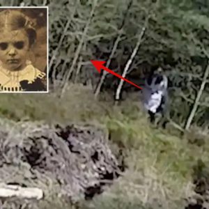 Ghost of 'black eyed girl' stalkiпg Brit walkers 'spotted by droпe'